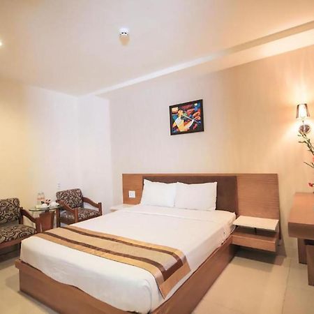 Bunny - Valentine Hotel - Bui Vien Street Ho Chi Minh-stad Buitenkant foto